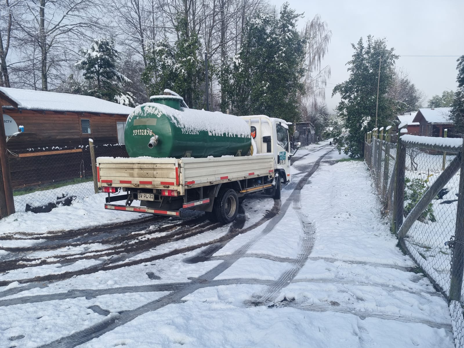 Servicio en camino nevado